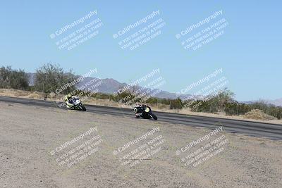 media/Dec-07-2025-CVMA (Sun) [[3e7d2de5dc]]/Race 1-Formula Superbike-Supersport Open (Holeshot)/